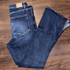 BKE by Buckle Classic Blue Denim Women's Jeans size 34 x 35 1/2